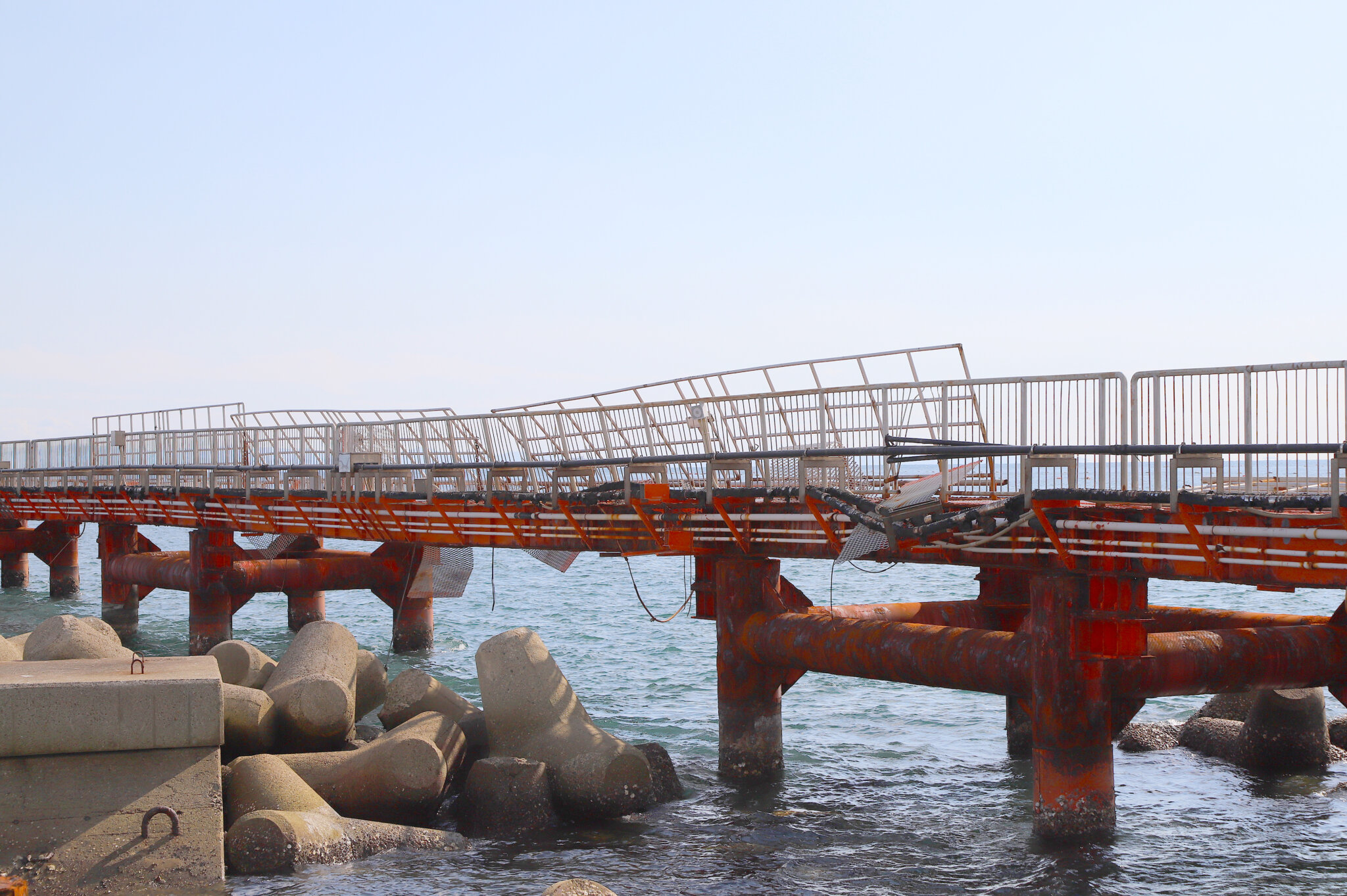 「神戸市立・須磨海づり公園の現状」復旧への見通しを神戸市に取材。再開の可能性は？ 釣具新聞 釣具業界の業界紙 公式ニュースサイト