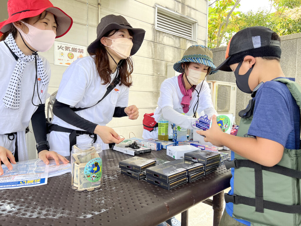 日本全国爆釣プロジェクト第４回目の募金活動の様子