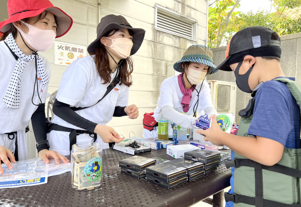 高本采実（あやみん）さんの日本全国爆釣プロジェクトの様子