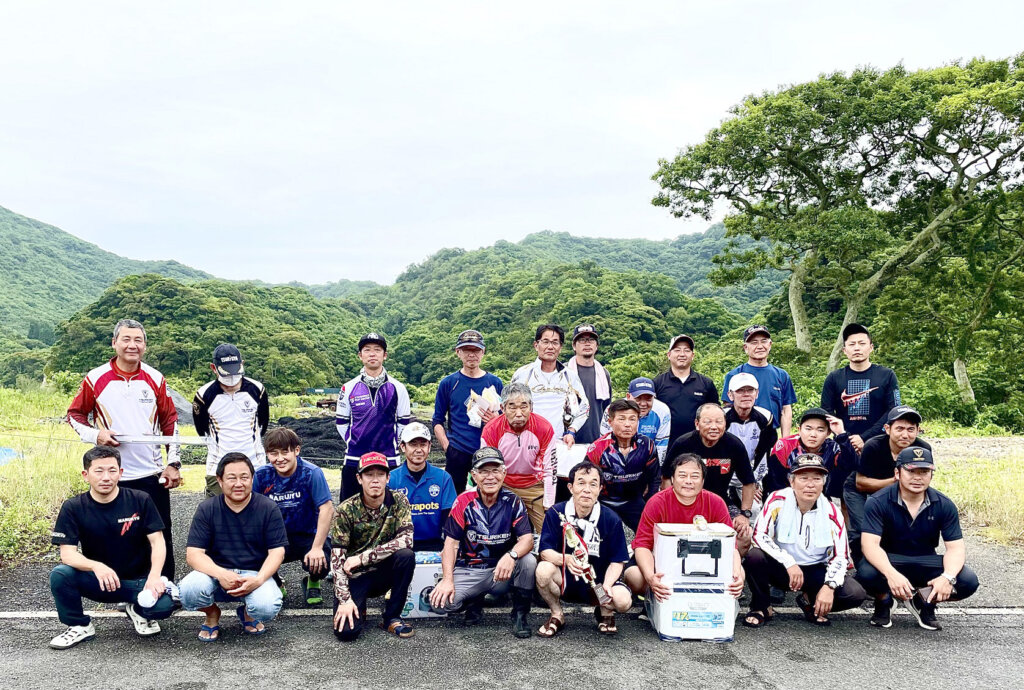 「第32回延岡磯研チャリティー釣り大会」の参加者