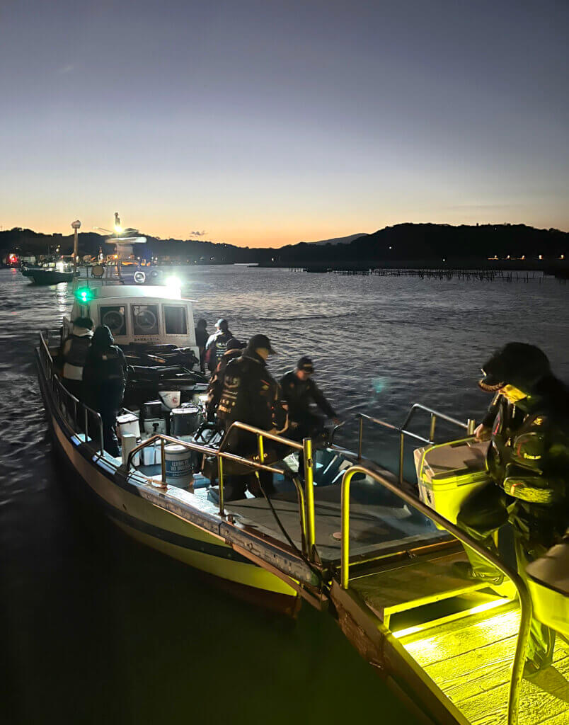 第26回岡山サンラインカップチヌ釣り大会の出船の様子