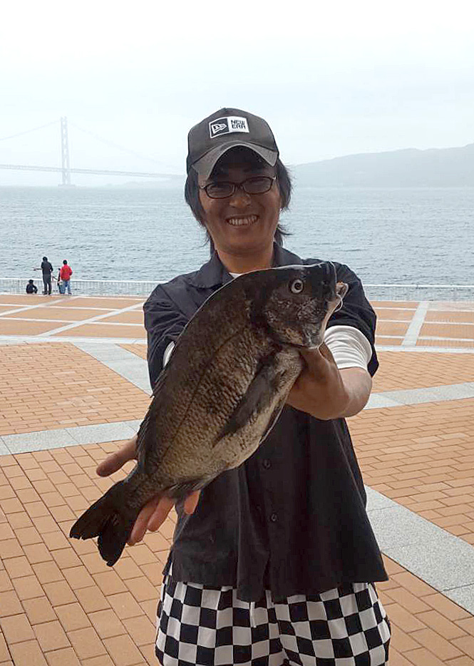 「第23回兵庫県民釣大会」のクロダイ・マダイの部の優勝者