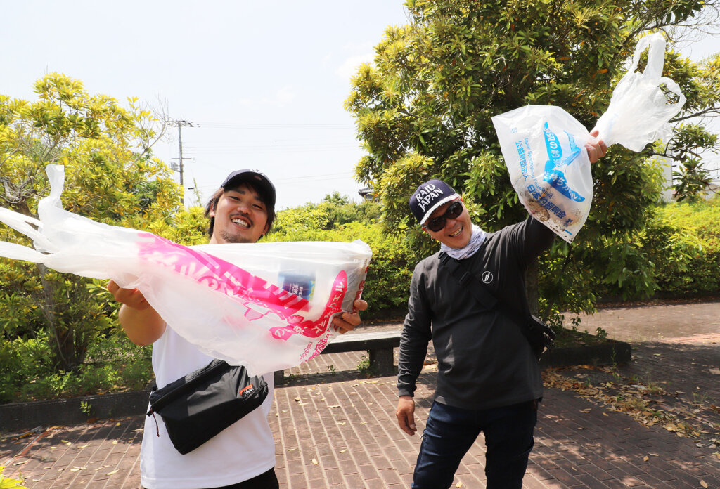 ロクマルチャレンジin青野で釣り場清掃をしてきた参加者
