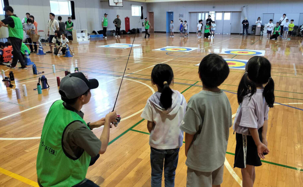 東久留米市立本村小学校の体験学習の様子